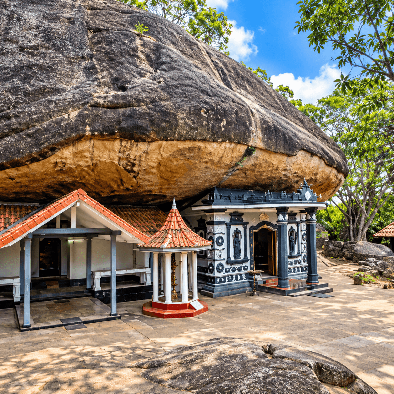 Sankapala Temple - Sri Lanka Destination (1)